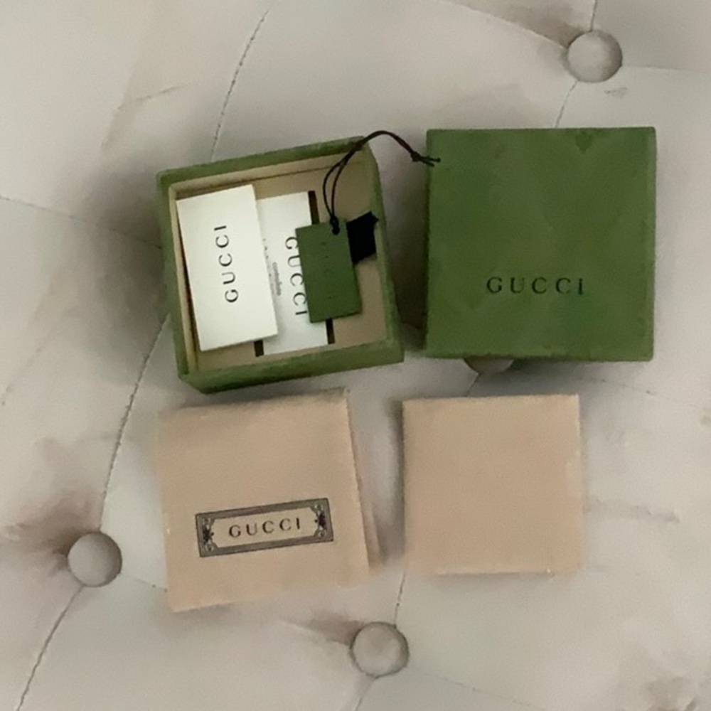Gucci GG Silver Key Necklace - Picture 4 of 4